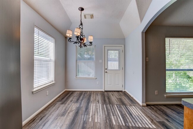 Building Photo - 6411 Silver Shade Dr
