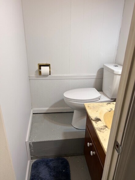 Building Photo - 56 Westminster Rd