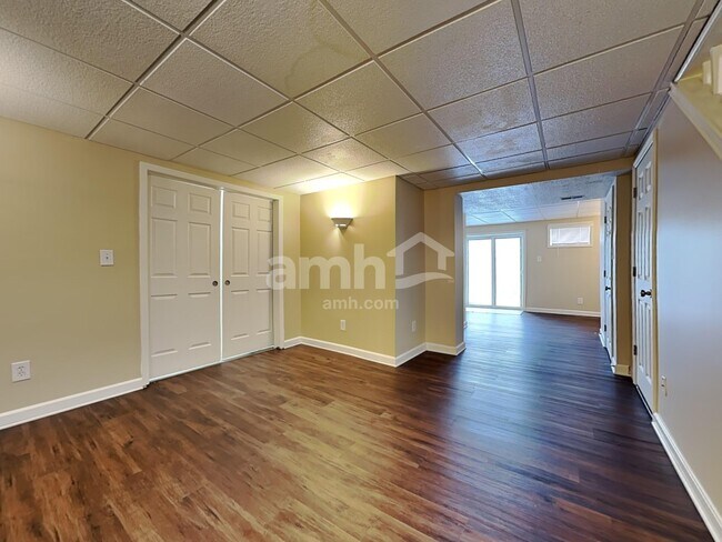 Building Photo - 333 Ivy Forge Ct