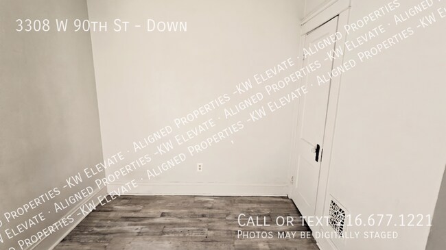 Building Photo - 3308 W 90th St
