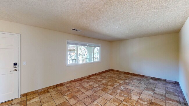 Building Photo - 18193 Happy Ln