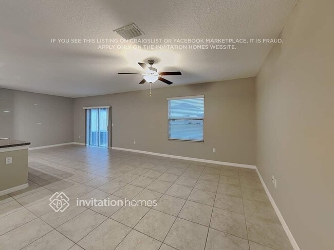 Building Photo - 7117 King Crk Dr