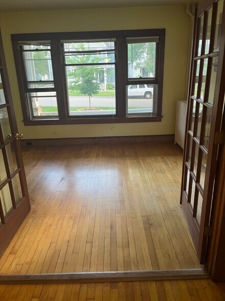 Building Photo - 1212 Vilas Ave