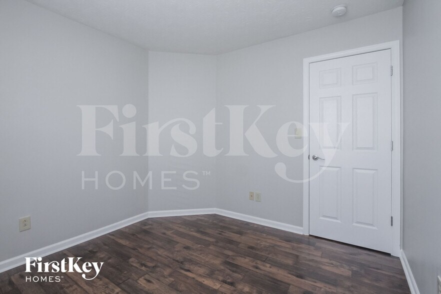 Building Photo - 1470 Bluestem Dr