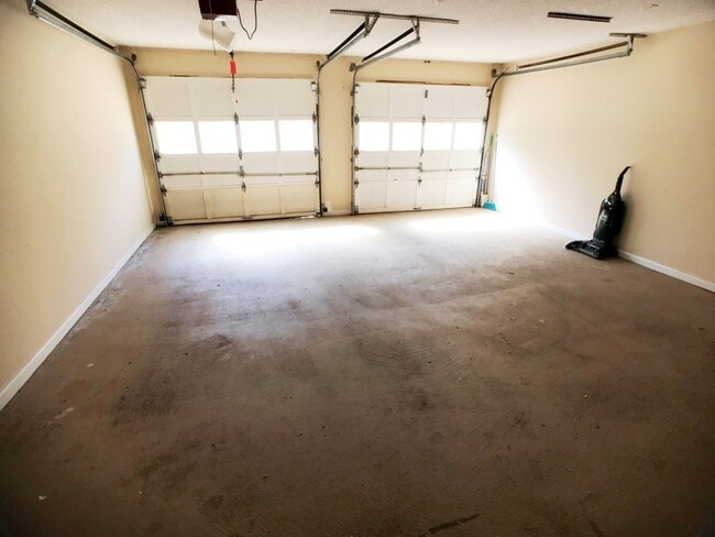 Building Photo - 1497 Chaseway Cir