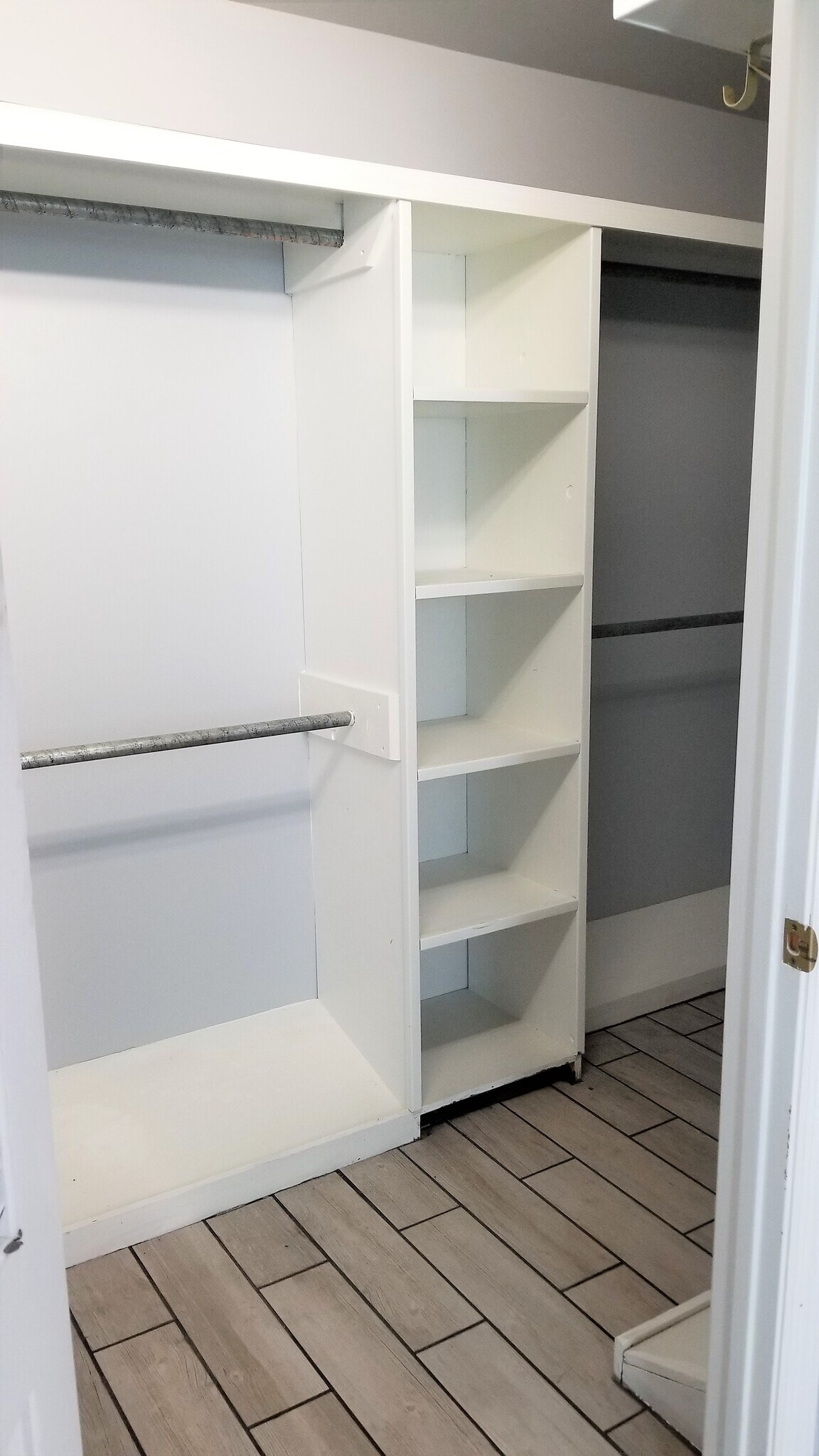 Master closet - 2361 Forge Hideaway Loop