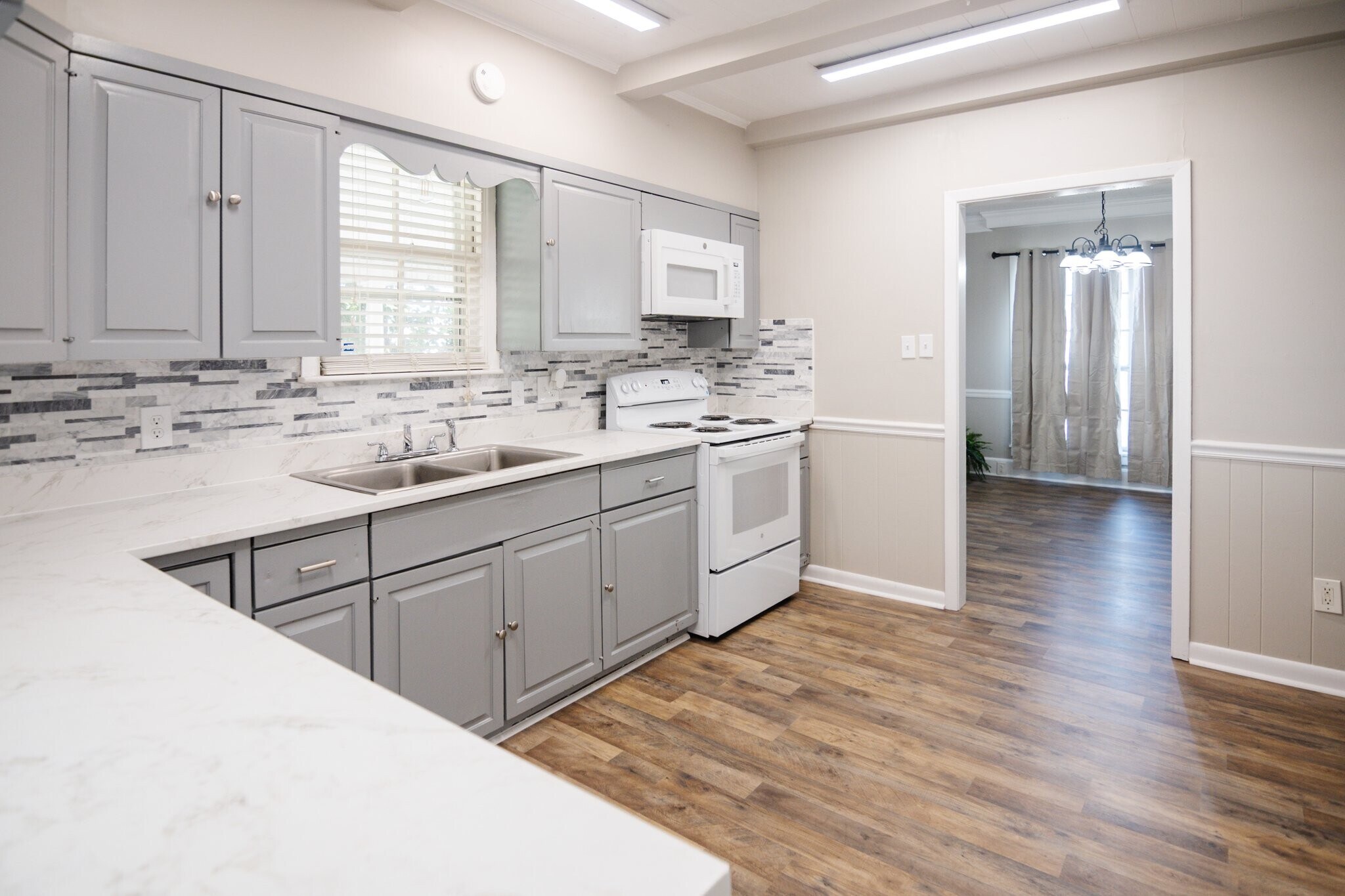 Building Photo - 311 S Morgan Ave