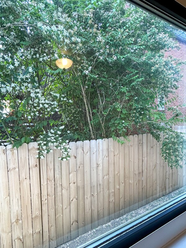 Building Photo - 1404 Wareman Ave