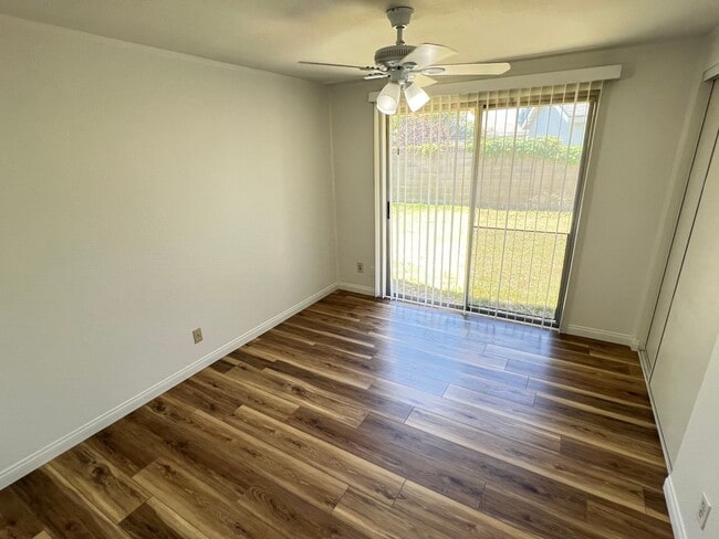Building Photo - Adorable and Recently Upgraded 4 Bedroom P...