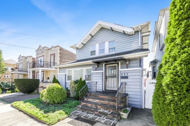 Primary Photo - 237 73rd St