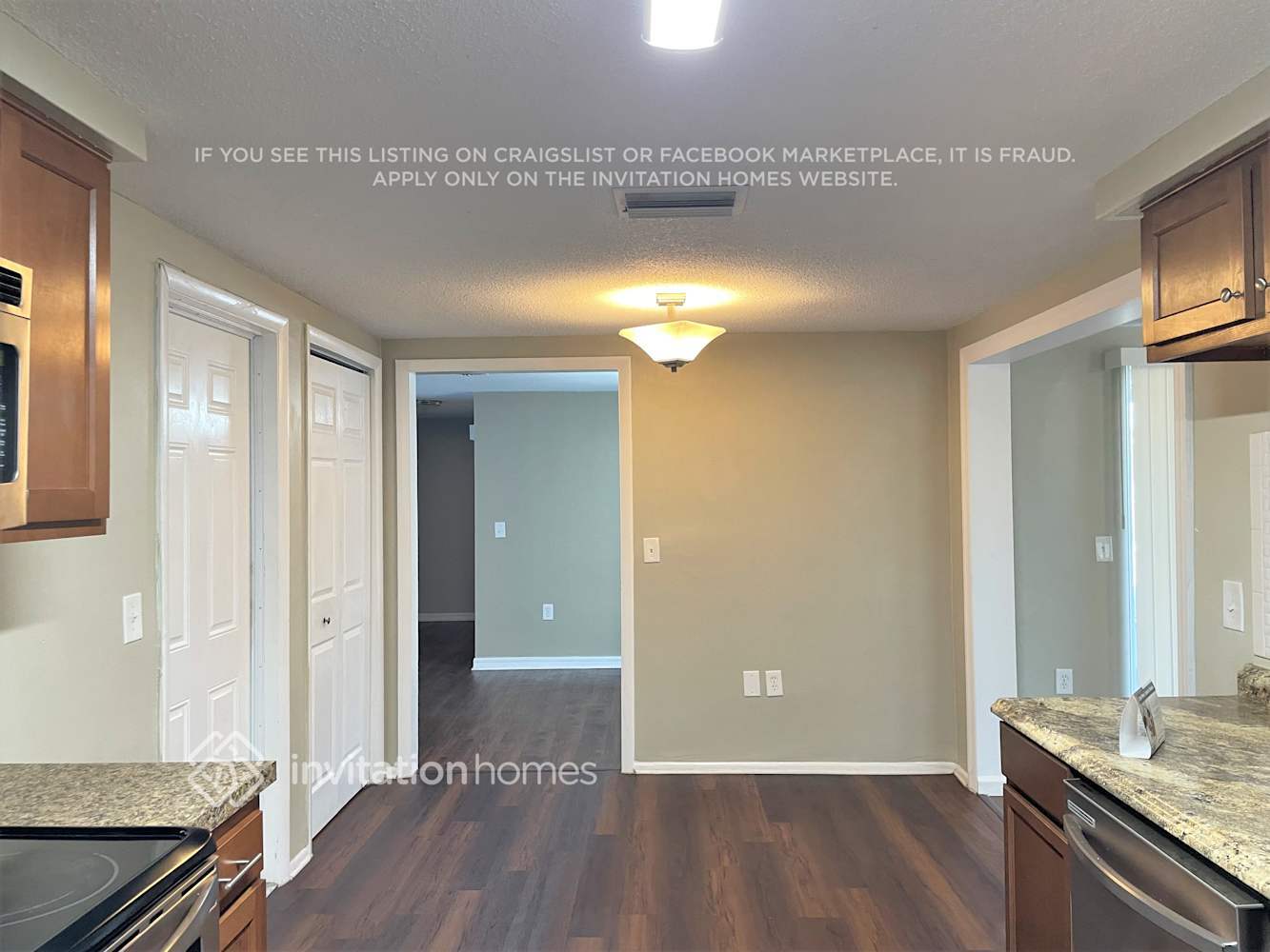 Building Photo - 4850 Samara Dr