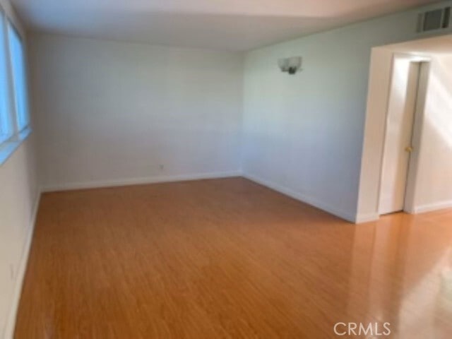 Building Photo - 4555 Larwin Ave