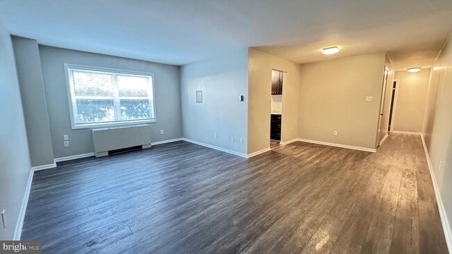 Building Photo - 4258 Buckman Rd