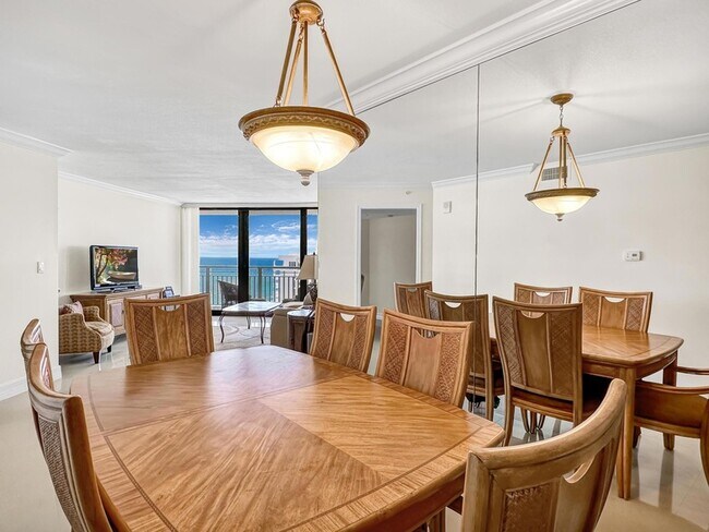 Building Photo - 3000 N Ocean Dr