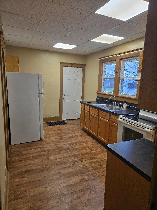 Building Photo - 308 W Maple St