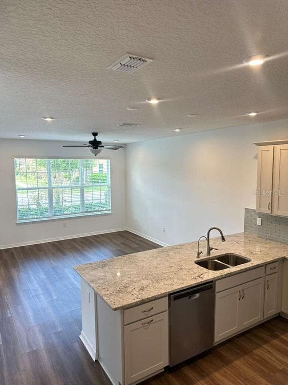 Building Photo - 9031 Legado Dr