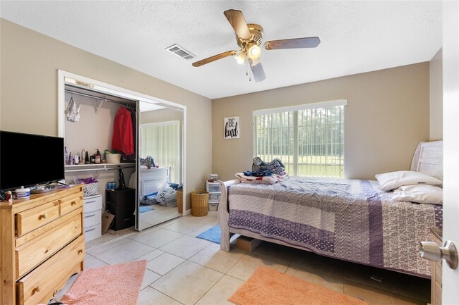 Building Photo - 22831 Fritz Ln