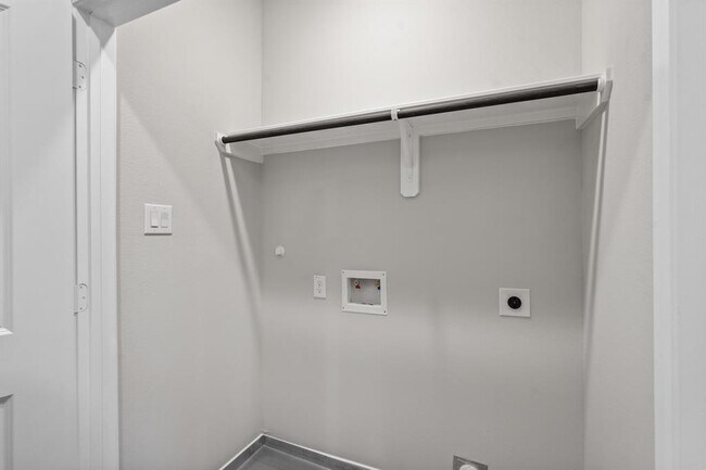 Building Photo - 1114 Hugh Lndg Rd