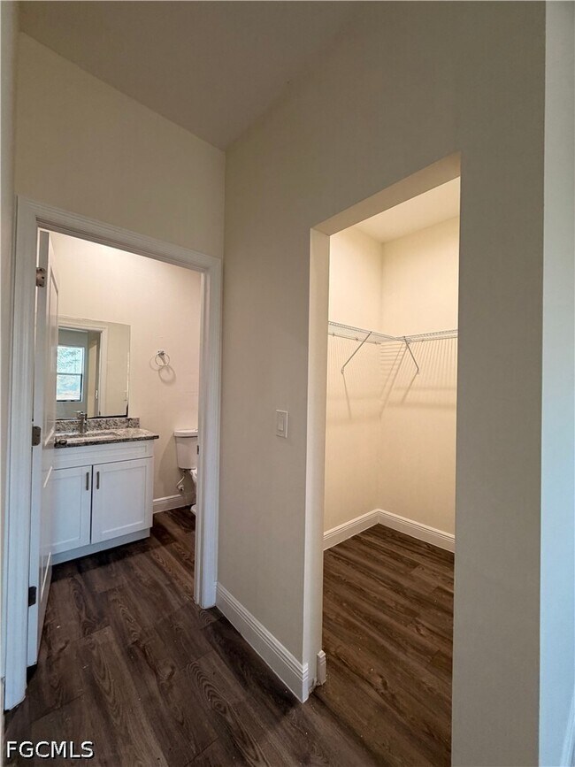 Building Photo - 454 Grant Blvd