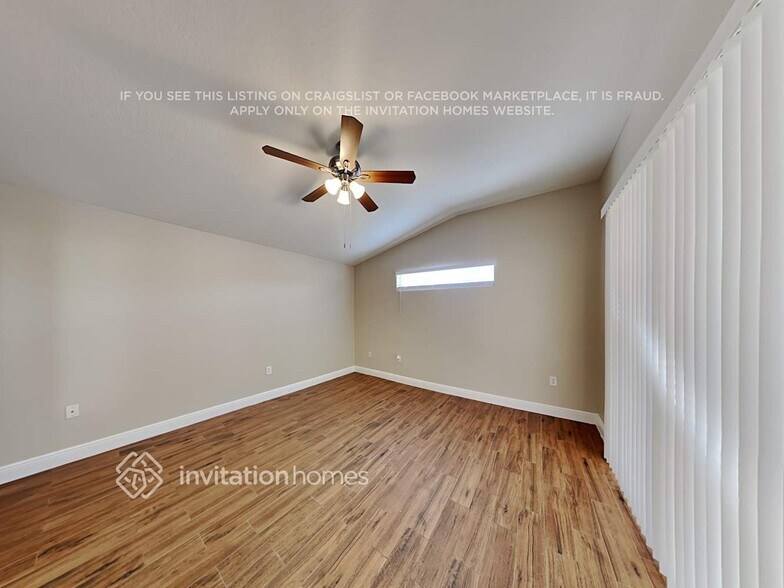 Building Photo - 1440 Baythorn Dr