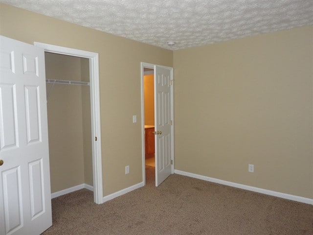 Building Photo - 509 Lake Front Dr