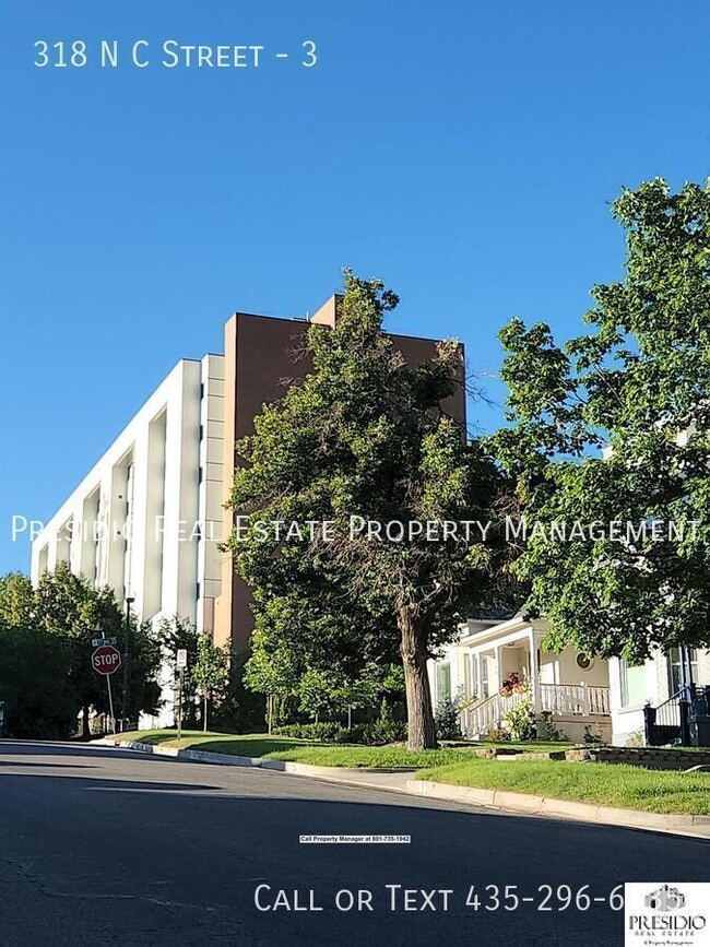 Building Photo - 318 N Center St