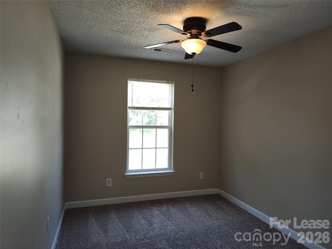Building Photo - 1408 Jordans Pond Ln