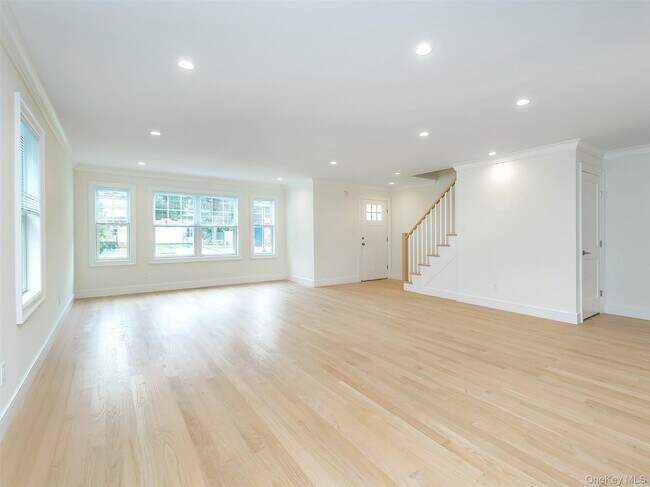 Building Photo - 23 Marwood Rd N