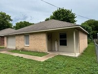 Building Photo - 616 N. Jackson Street, Waxahachie