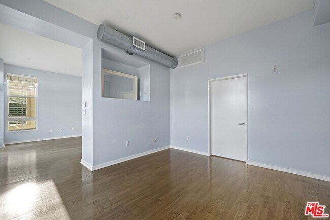 Building Photo - 13020 Pacific Promenade