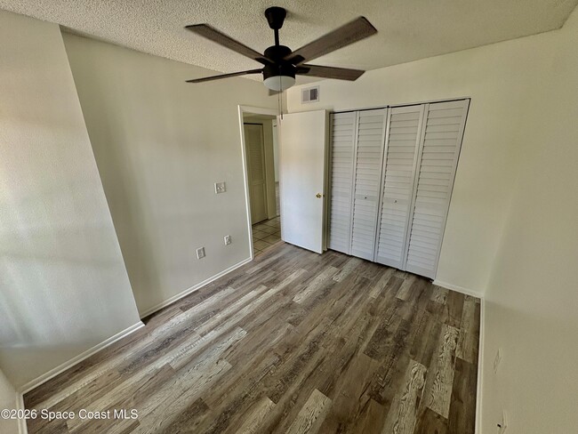 Building Photo - 420 Catamaran Dr
