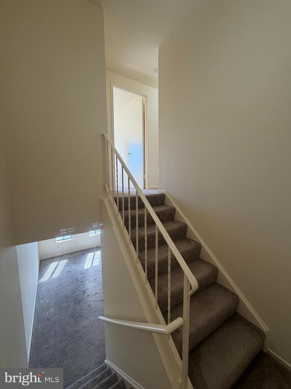 Building Photo - 9709 Docena Dr