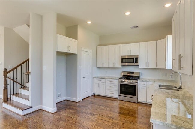 Building Photo - 1809 Napa Creek Ln