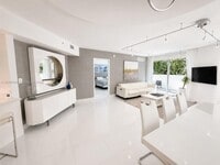Building Photo - 200 Sunny Isles Blvd