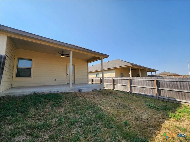 Building Photo - 224 Ragsdale Way