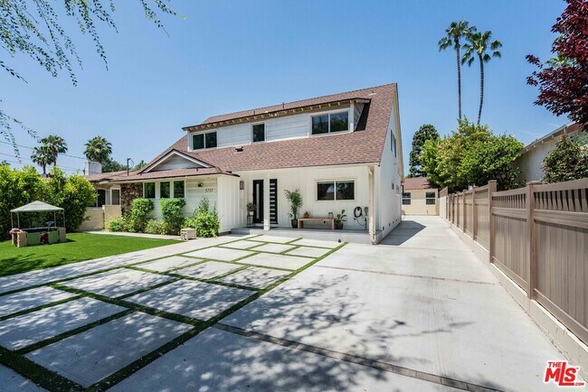Building Photo - 5737 Allott Ave