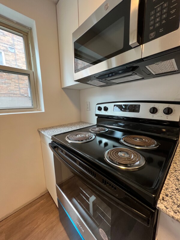 Building Photo - 2724 Anderson Ferry Rd