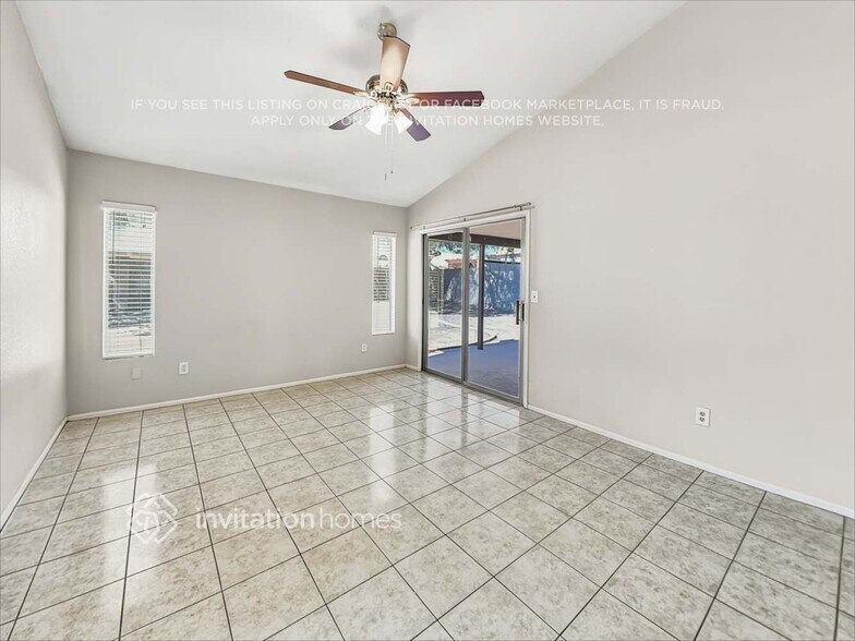 Building Photo - 4944 W Wescott Dr