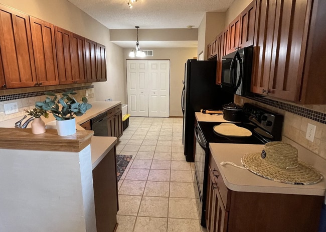 Building Photo - 5323 173rd St W