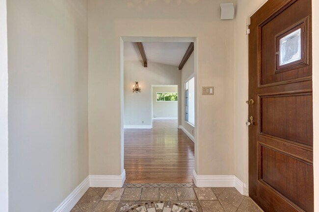 Building Photo - Classic Spanish Elegance Steps from Beverl...