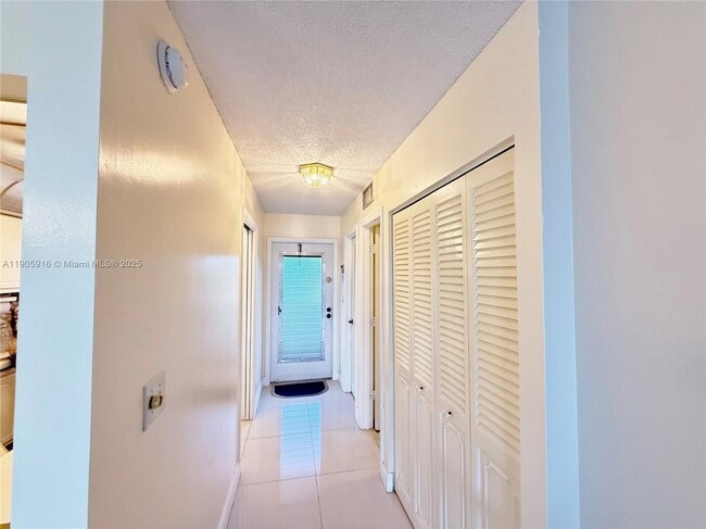 Building Photo - 8900 Washington St