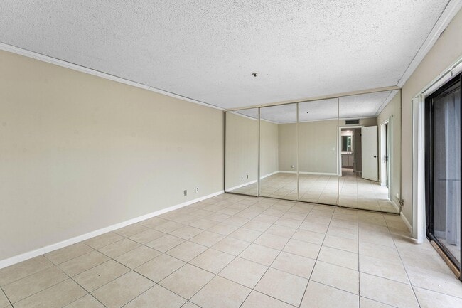 Building Photo - 1534 Forest Lakes Cir