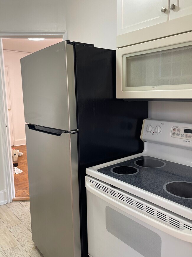 updated kitchen - 217 Prospect Ave