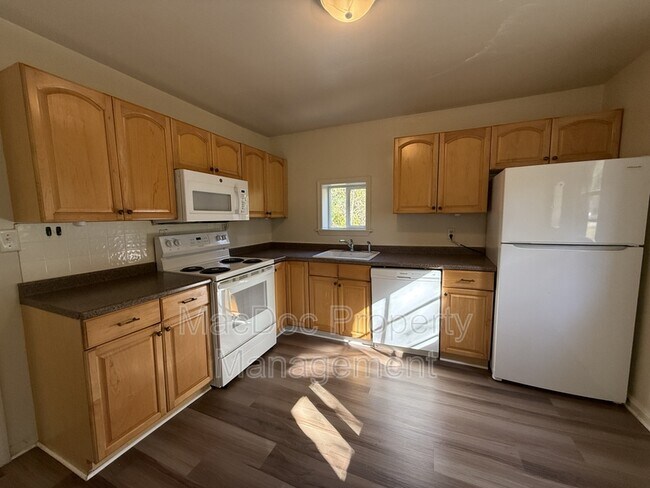 Building Photo - 1719 Lafayette Blvd