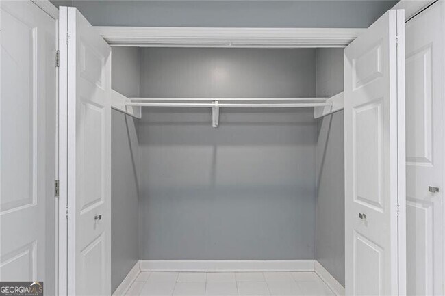 Building Photo - 1605 Carter Rd