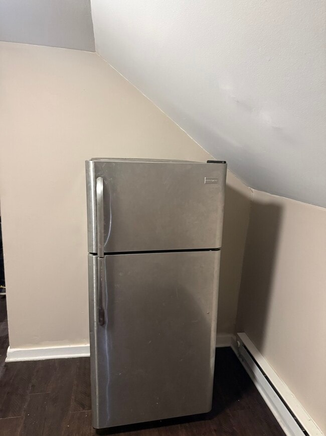 Building Photo - 263 N Wildwood Ave