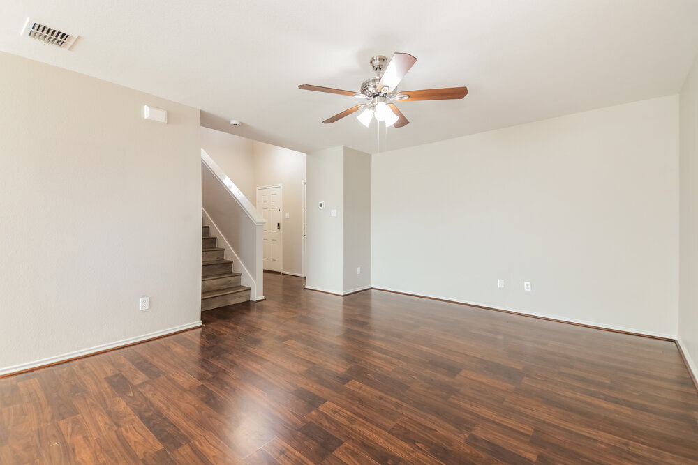 Building Photo - 635 Fleming St