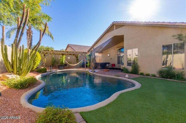 Building Photo - 7514 E Wingspan Way