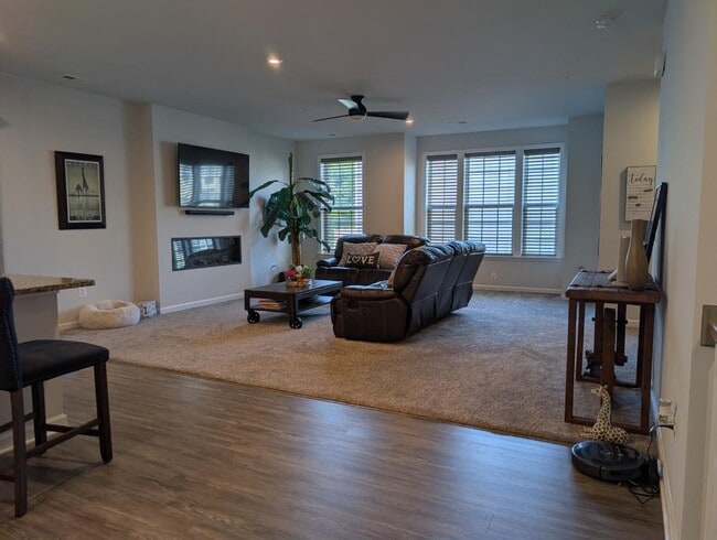 Building Photo - 4627 Wistar Creek Dr
