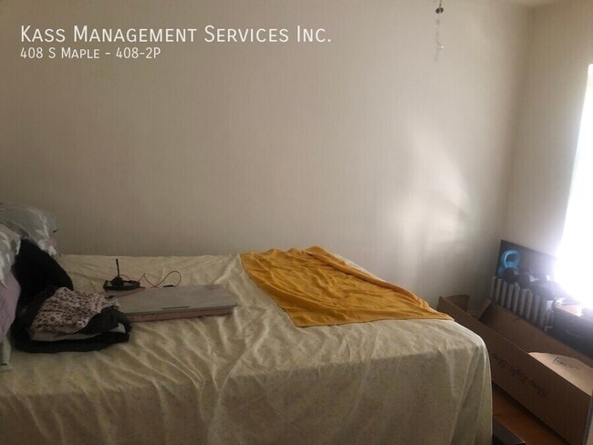 Building Photo - 408 S Maple Ave